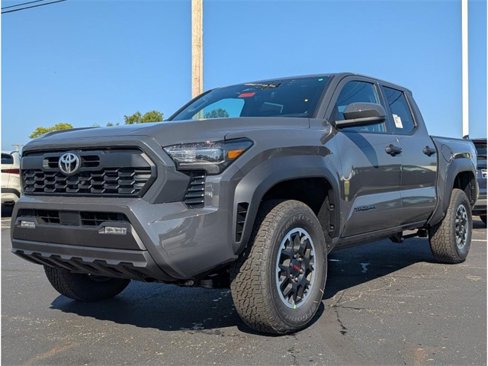 New 2025 Toyota Tacoma TRD Off-Road image 3