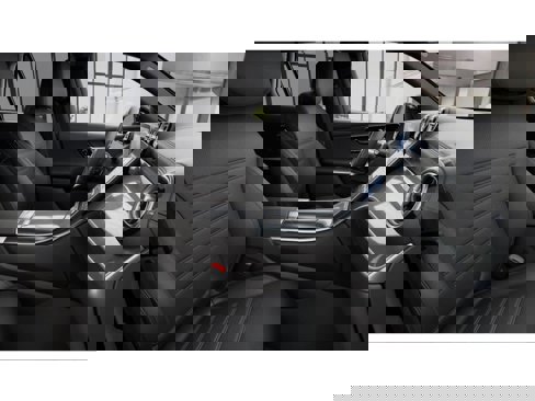New 2025 Mercedes-Benz GLC 300 image 3