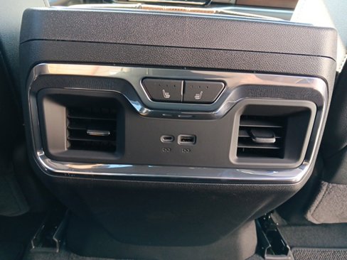 New 2026 Chevrolet Silverado 1500 High Country w/ Technology Package image 24