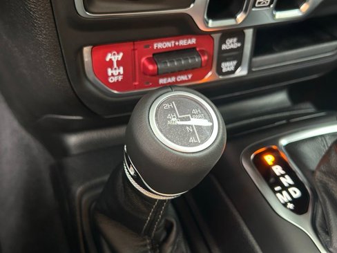 New 2025 Jeep Wrangler Unlimited Rubicon image 53