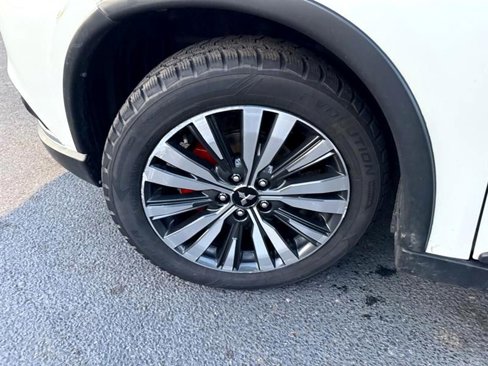 Used 2020 Mitsubishi Outlander SEL image 38