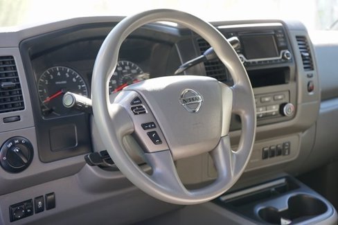 Used 2018 Nissan NV 2500 S image 10