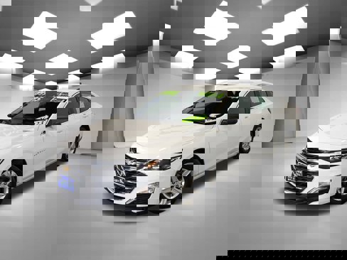 Used 2023 Chevrolet Malibu LS image 1