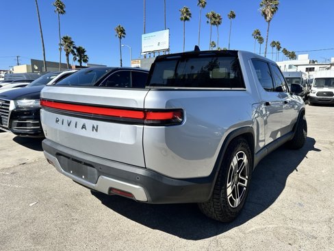 Used 2023 Rivian R1T Adventure image 4