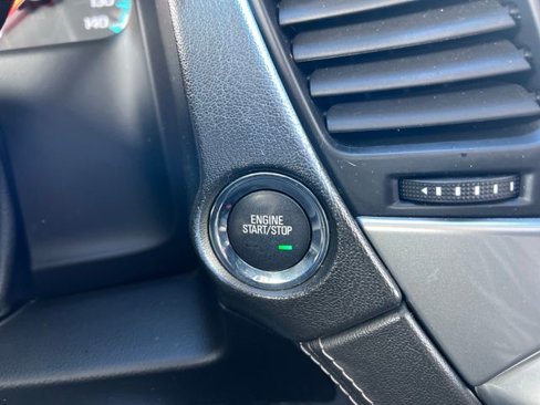 Used 2018 Chevrolet Tahoe Premier image 30