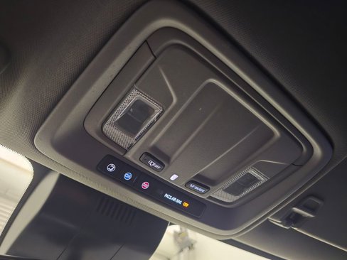 Used 2024 Chevrolet Silverado 2500 LT image 20