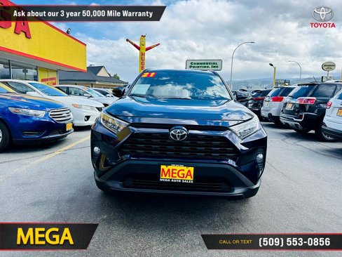 Used 2021 Toyota RAV4 XLE image 7