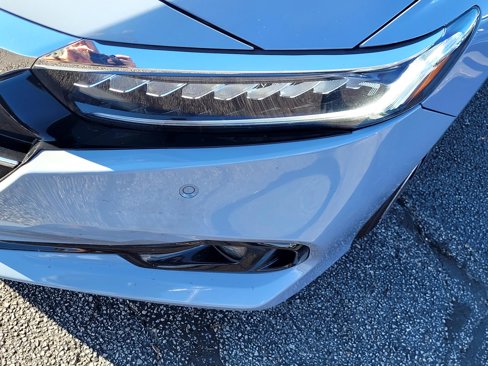 Used 2022 Honda Accord Touring image 11