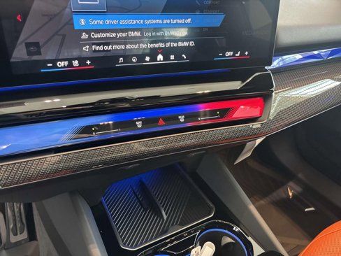 New 2026 BMW M5 w/ Executive Package image 21