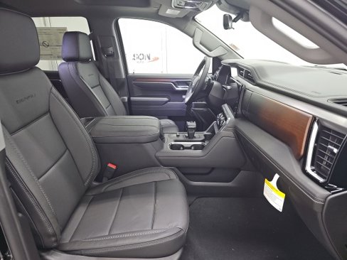 New 2026 GMC Sierra 1500 Denali w/ Denali Reserve Package image 12