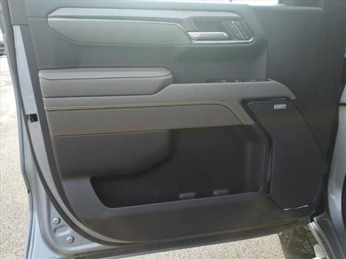 Used 2023 Chevrolet Silverado 1500 ZR2 image 15
