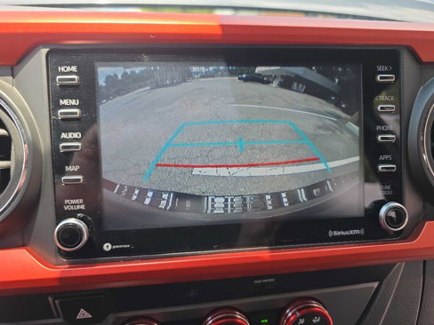 Used 2020 Toyota Tacoma TRD Sport image 19