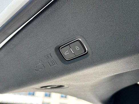 New 2025 Lincoln Navigator Reserve image 12