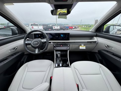 New 2025 Hyundai Tucson SEL image 6
