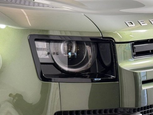 New 2026 Land Rover Defender 110 S image 15