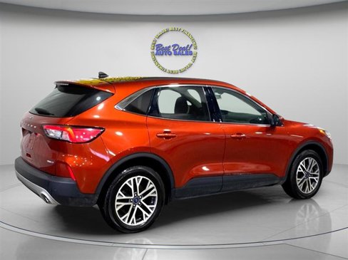 Used 2020 Ford Escape SEL image 28