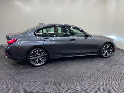 Used 2022 BMW 330i xDrive Sedan w/ Premium Package image 21