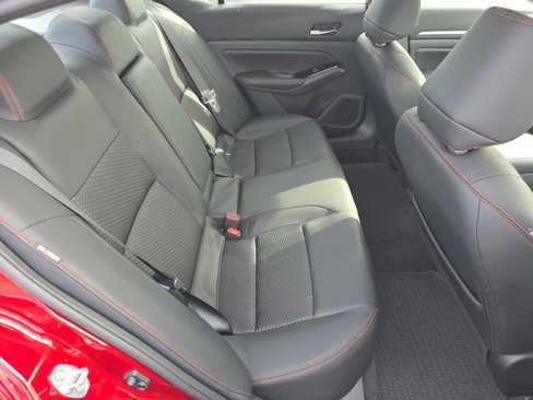 New 2025 Nissan Altima 2.5 SR image 22