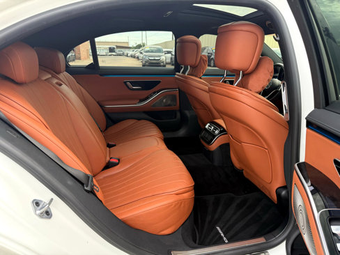 Used 2022 Mercedes-Benz S 500 4MATIC image 15