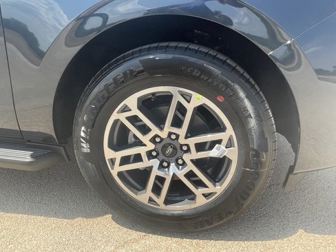 New 2025 Ford Expedition Active image 40