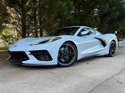 Used 2021 Chevrolet Corvette Stingray Preferred Cpe w/ Z51 Performance Package image 2