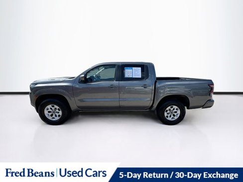 Used 2024 Nissan Frontier SV image 4