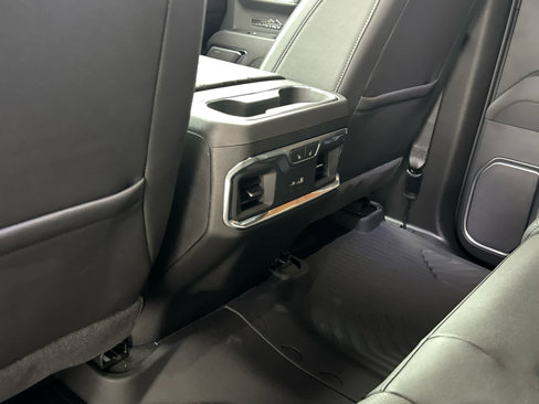 New 2026 Chevrolet Silverado 1500 High Country w/ Midnight Edition image 30