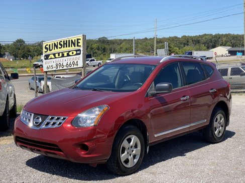 Used 2015 Nissan Rogue S w/ Convenience Package image 1