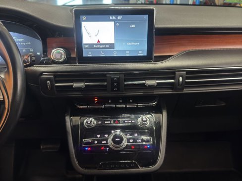 Used 2022 Lincoln Corsair Reserve image 28