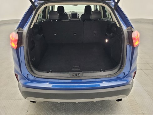 Used 2024 Ford Edge Titanium image 29