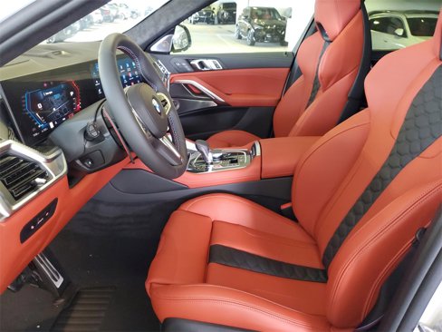 Used 2026 BMW X6 M Competition w/ Executive Package image 18