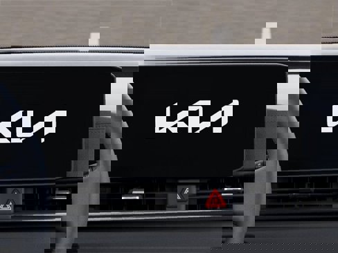 New 2026 Kia Carnival EX image 20