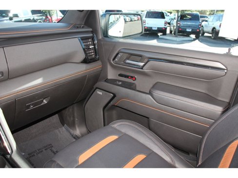Used 2023 GMC Sierra 1500 AT4 w/ AT4 Premium Package image 8