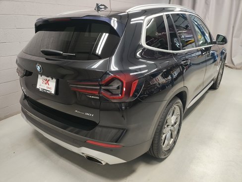 Used 2022 BMW X3 xDrive30i w/ Premium Package 2 image 2