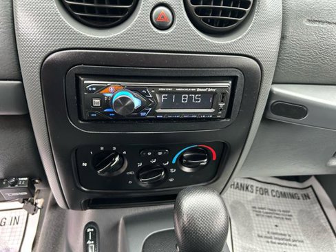 Used 2005 Jeep Liberty Sport image 16