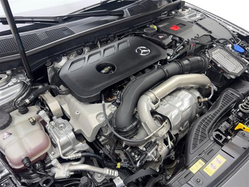 Used 2025 Mercedes-Benz CLA 250 image 73