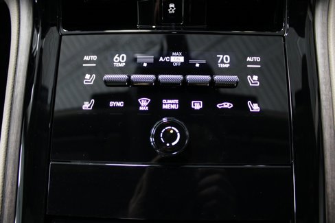New 2025 Porsche Panamera 4 image 34