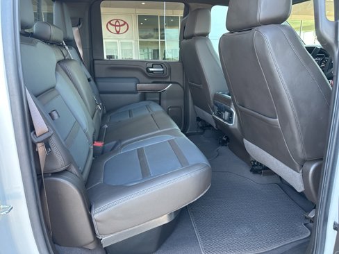Used 2022 GMC Sierra 2500 Denali w/ Technology Package image 16