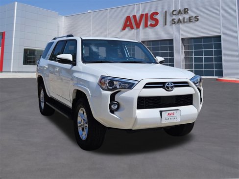 Used 2024 Toyota 4Runner SR5 Premium image 3