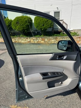 Used 2013 Subaru Forester 2.5X Premium image 31