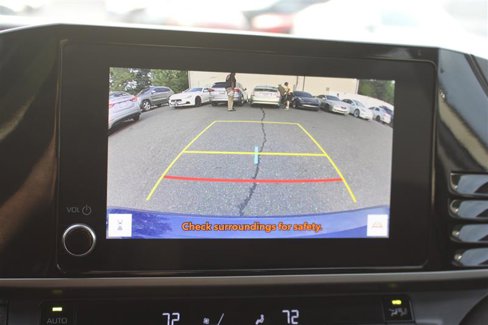 Used 2025 Toyota Camry LE image 18