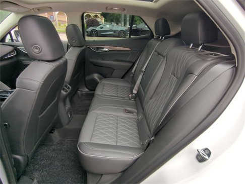 Certified 2023 Buick Envision Avenir image 26