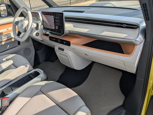 New 2025 Volkswagen ID. Buzz 1st Edition image 38