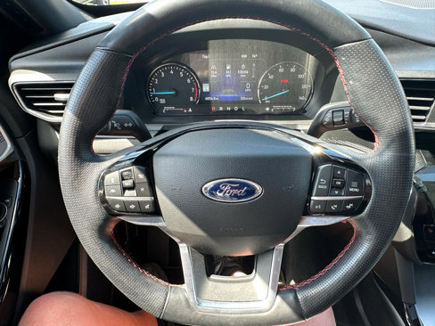 Used 2022 Ford Explorer ST-Line image 19