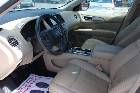 Used 2018 Nissan Pathfinder SL w/ SL Premium Package image 9