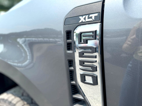 Used 2024 Ford F250 XLT image 8