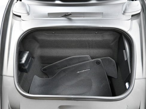 Certified 2025 Porsche 911 Carrera image 18
