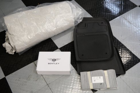 Used 2022 Bentley Continental GT image 31