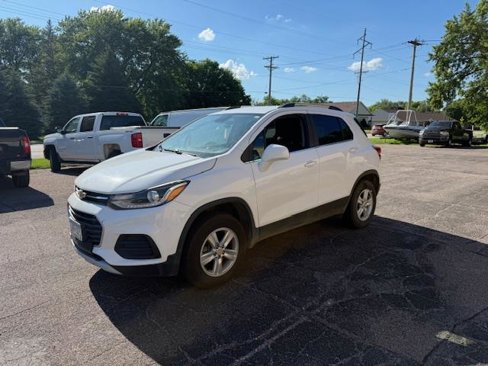 Used 2017 Chevrolet Trax LT image 1