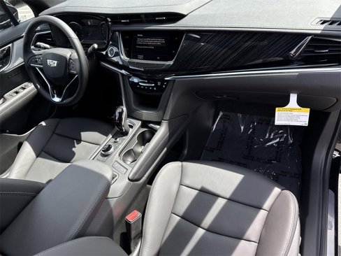 New 2025 Cadillac XT6 Premium Luxury image 43